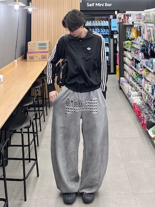 「adidas（アディダス）のアディカラー クラシックス ファイヤーバード トラックトップ / ジャージ / トラックジャケット / アディダスオリジナルス adidas Originals（ジャージ）」を使った、Harutoさん（メンズ・180cm）の春コーディネート