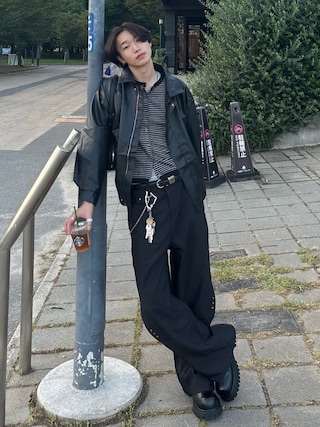 「SVEC(シュベック)の厚底 ダービーシューズ(ドレスシューズ)」を使った、Harutoさん(メンズ・180cm)の秋コーディネート