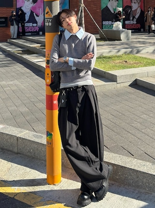 「SHEENA(シーナ)のレイヤードデザインニットプルオーバー(ニット/セーター)」を使った、Harutoさん(メンズ・180cm)の秋コーディネート