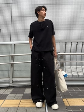「Perushu（ペルーシュ）のワッフルヘンリーネックワンポイント刺繍Tシャツ（Tシャツ/カットソー）」を使った、Harutoさん（メンズ・180cm・10代）の秋コーディネート