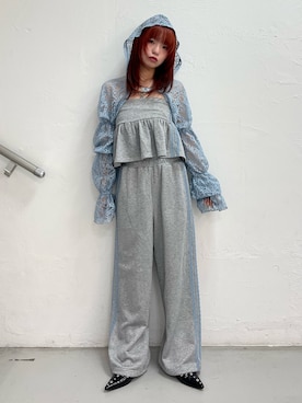 「jouetie（ジュエティ）の【MINAMI×jouetie】レースボレロフーディ（カーディガン/ボレロ、ブルー系）」を使った、MOMOさん（レディース・160cm）の春コーディネート