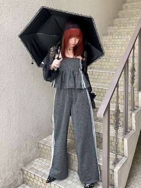 「jouetie（ジュエティ）の【MINAMI×jouetie】ラメスウェットビスチェ（キャミソール、ブラック系）」を使った、MOMOさん（レディース・160cm）の春コーディネート