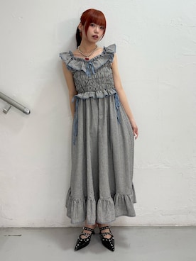 「jouetie（ジュエティ）のノースリチェックフリルロングワンピース（ワンピース、ブラック系）」を使った、MOMOさん（レディース・160cm）の春コーディネート