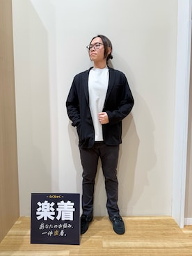 「ITEMS URBANRESEARCH（アイテムズ アーバンリサーチ）の『洗濯可』SMART-air 調温 コンフォートジャケット(楽着シリーズ)（その他アウター、ブラック系）」を使った、YUANさん（メンズ・168cm）の春コーディネート