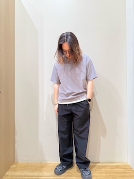 「ITEMS URBANRESEARCH（アイテムズ アーバンリサーチ）の接触冷感 フェイクレイヤードドビーTシャツ（T Shirts、グレー系）」を使った、YUANさん（メンズ・168cm）の夏コーディネート