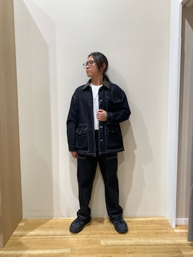「アイテム（カバーオール）」を使った、YUANさん（メンズ・168cm）の秋コーディネート