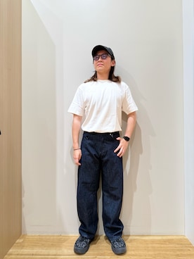 「ITEMS URBANRESEARCH（アイテムズ アーバンリサーチ）のソフトバレルデニム（Denim pants、ブルー系）」を使った、YUANさん（メンズ・168cm）の夏コーディネート