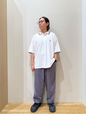 「ITEMS URBANRESEARCH（アイテムズ アーバンリサーチ）の『接触冷感/撥水/イージーケア/UVカット』タスランナイロンイージージョグパンツ（その他パンツ、グレー系）」を使った、YUANさん（メンズ・168cm）の夏コーディネート