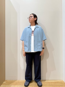 「ITEMS URBANRESEARCH（アイテムズ アーバンリサーチ）の『吸水速乾/イージーケア』リネンブレンド高機能半袖コーチシャツ（Shirts、ブルー系）」を使った、YUANさん（メンズ・168cm）の夏コーディネート