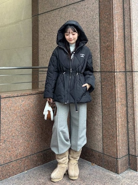 「アイテム（ニット/セーター、シルバー系）」を使った、LILY BROWNさん（レディース・163cm）の秋コーディネート