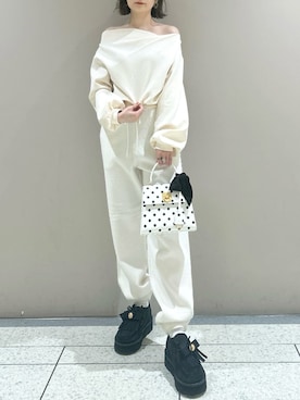 LILY BROWNさん（レディース・157cm）の冬コーディネート