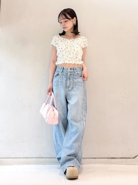 LILY BROWNさんのコーディネート