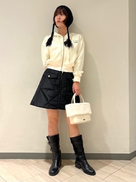 LILY BROWNさん（レディース・162cm）の秋コーディネート