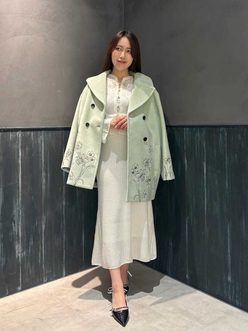 エンブロイダリーコクーンコート（チェスターコート）｜LILY BROWN