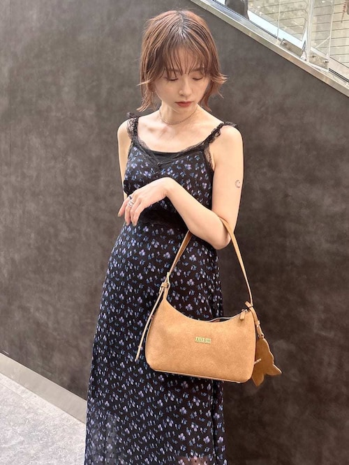 LILY BROWN Lingerie×ANNA SUI】カップ付きキャミワンピース