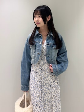 「LILY BROWN（リリーブラウン）のアイテム（ジャケット/アウター）」を使った、LILY BROWNさん（レディース・155cm）の春コーディネート