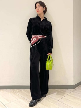 「アイテム（イヤリング、ブラウン系）」を使った、LILY BROWNさん（レディース・162cm）の冬コーディネート