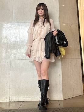 LILY BROWNさんのコーディネート