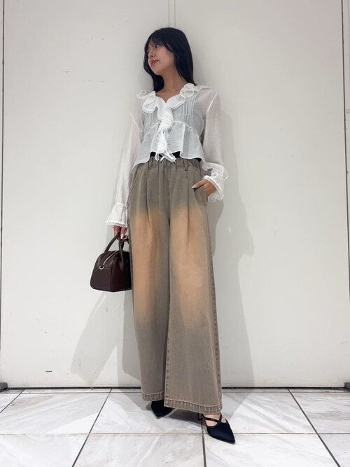 LILY BROWN（リリーブラウン） ブラウス シャツ フロントフリルシアー 