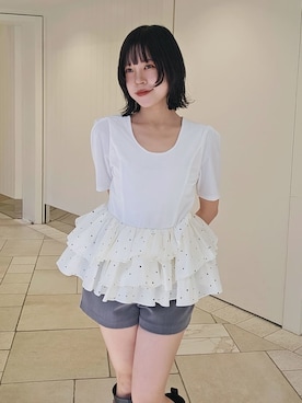 「LILY BROWN（リリーブラウン）のマイクロショートパンツ（その他パンツ、グレー系）」を使った、LILY BROWNさんの春コーディネート