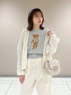 「アイテム（その他ヘアアクセサリー）」を使った、LILY BROWNさん（レディース・157cm）の秋コーディネート