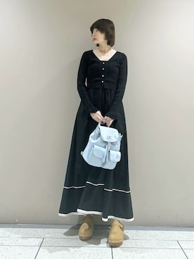 LILY BROWNさんのコーディネート