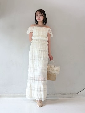 「LILY BROWN（リリーブラウン）のハートパンプス（パンプス、ゴールド系）」を使った、LILY BROWNさんの春コーディネート