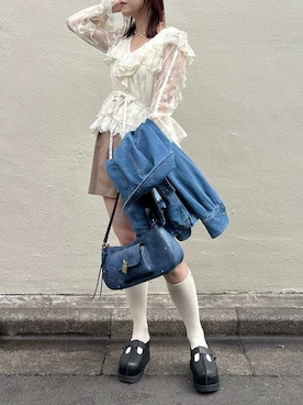 LILY BROWNさんのコーディネート