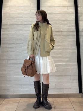 LILY BROWNさんのコーディネート