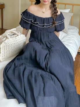 「LILY BROWN（リリーブラウン）のフラワーチャーム付きラッフルかごバッグ（かごバッグ、ホワイト系）」を使った、LILY BROWNさんの春コーディネート