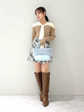 LILY BROWNさんのコーディネート