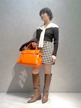 「アイテム（トートバッグ、オレンジ系）」を使った、LILY BROWNさん（レディース・158cm）の秋コーディネート