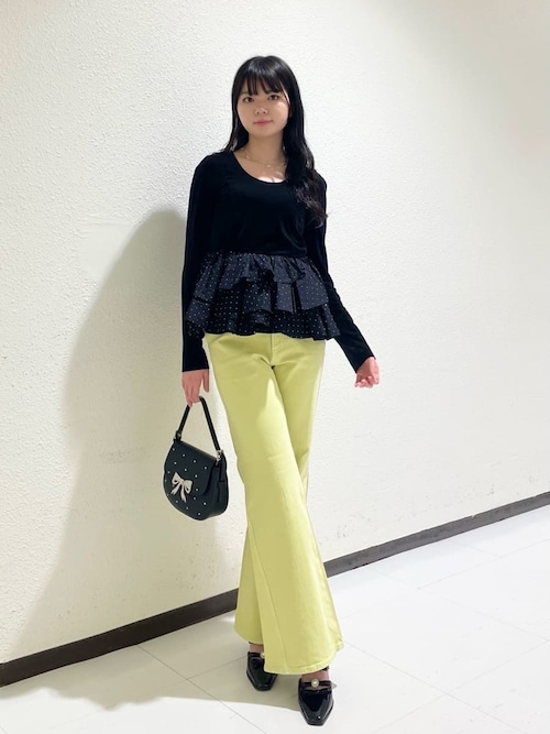 ベロアペプラムフリルトップス（Tシャツ/カットソー）｜LILY BROWN