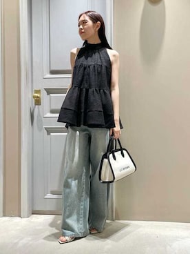 LILY BROWNさんのコーディネート