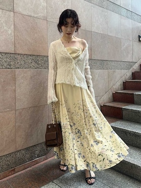 LILY BROWNさんのコーディネート