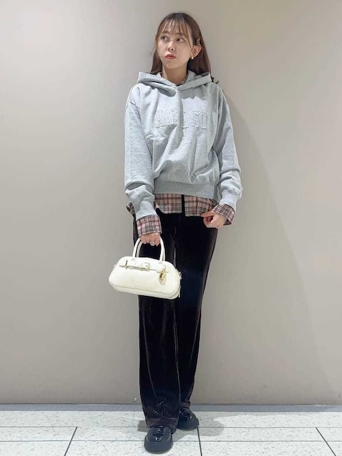 LILY BROWN ×ANNA SUI】ロゴフーディー（パーカー）｜LILY BROWN