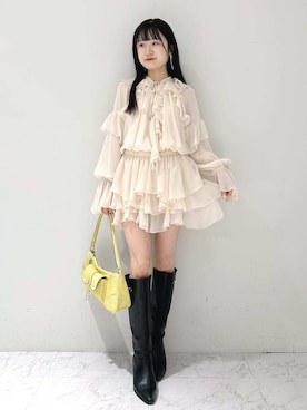 LILY BROWNさんのコーディネート