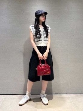 「LILY BROWN（リリーブラウン）のアイテム（スニーカー）」を使った、LILY BROWNさん（レディース・160cm）の夏コーディネート