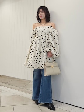 「アイテム（その他トップス）」を使った、LILY BROWNさん（レディース・150cm）の冬コーディネート