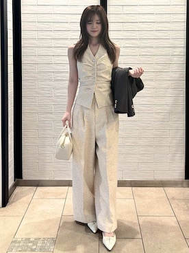 LILY BROWNさんのコーディネート