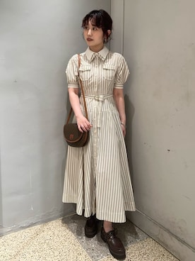 「LILY BROWN（リリーブラウン）のポケットディティールシャツワンピ（ワンピース、ベージュ系）」を使った、LILY BROWNさんの春コーディネート