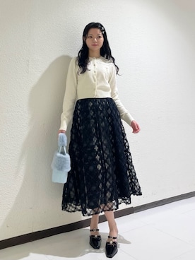 「アイテム（ヘアピン）」を使った、LILY BROWNさん（レディース・162cm）の冬コーディネート