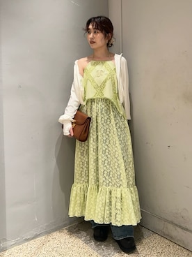 「LILY BROWN（リリーブラウン）の【LILY BROWN Lingerie】シアーファンデ　ストラップレスブラ（ブラジャー、ベージュ系）」を使った、LILY BROWNさんの春コーディネート