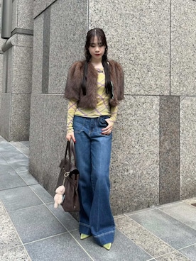 「アイテム（キーケース/キーアクセサリー）」を使った、LILY BROWNさん（レディース・160cm）の秋コーディネート