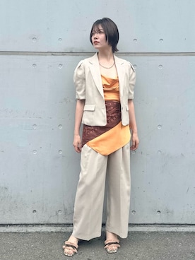 LILY BROWNさんのコーディネート