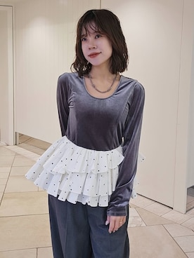 「アイテム（スラックス）」を使った、LILY BROWNさん（レディース・150cm）の冬コーディネート