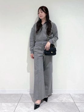 「アイテム（その他ヘアアクセサリー）」を使った、LILY BROWNさん（レディース・161cm）の秋コーディネート