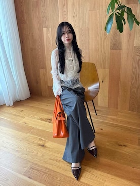 「アイテム（トートバッグ、オレンジ系）」を使った、LILY BROWNさん（レディース・160cm）の秋コーディネート