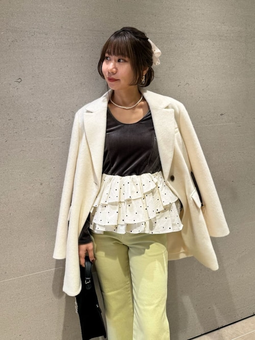 ベロアペプラムフリルトップス（Tシャツ/カットソー）｜LILY BROWN