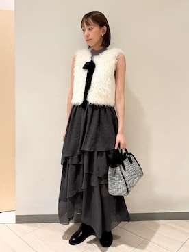 「アイテム（その他アウター）」を使った、LILY BROWNさん（レディース・160cm）の秋コーディネート